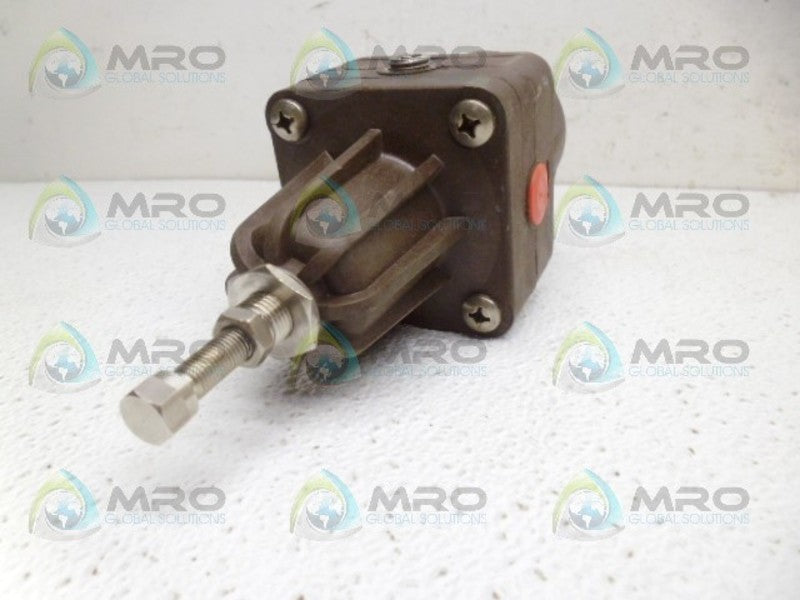FAIRCHILD MODEL 75 75152 REGULATOR NSMP