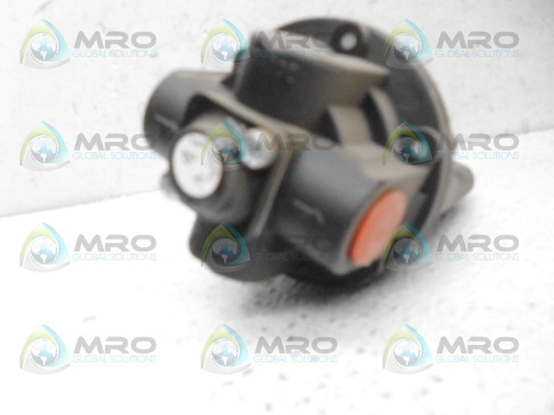 FAIRCHILD 10132R REGULATOR NSMP