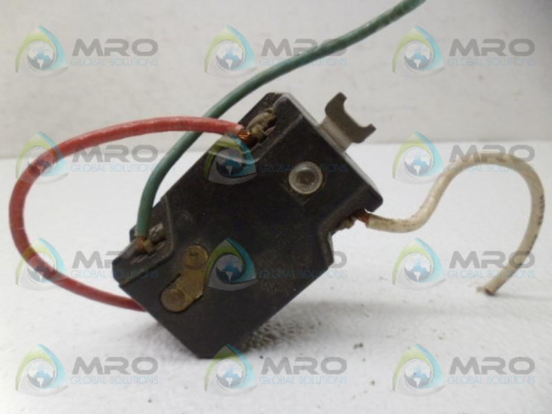 POTTER & BRUMFIELD L-520 RECEPTACLE UNMP