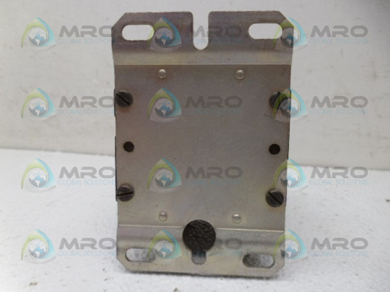 POTTER & BRUMFIELD P40P42A12P1-240 CONTACTOR UNMP