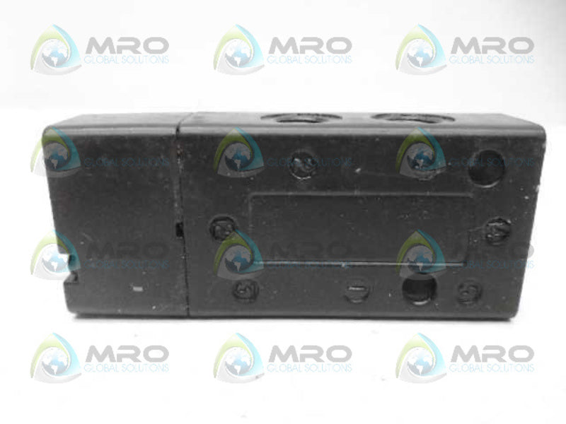 NORGREN X3046702 ROLLER LEVER PILOT VALVE UNMP