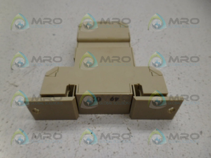 SIEMENS 8WA1011-6SF28 TERMINAL BLOCK NSNP