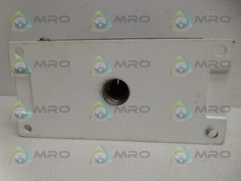 COOPER 8899907068 LIGHTING FIXTURE UNMP
