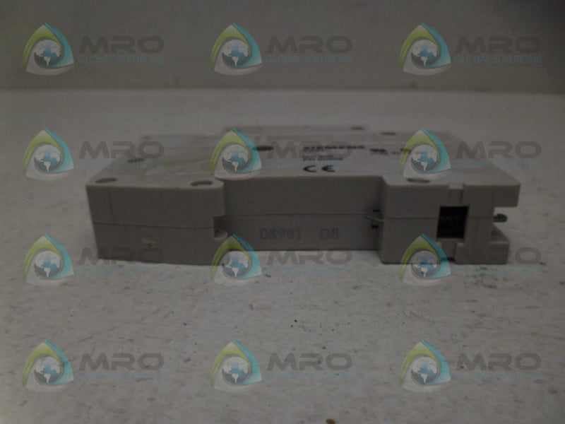 SIEMENS 5SX2108-8 CIRCUIT BREAKER 8A NSNP