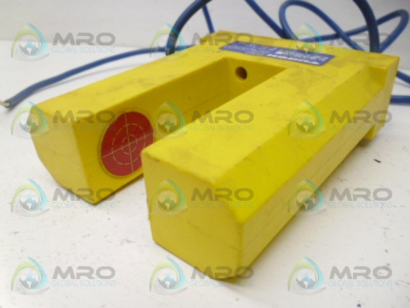 TURCK SI30-K33-Y0 SLOT SENSOR UNMP