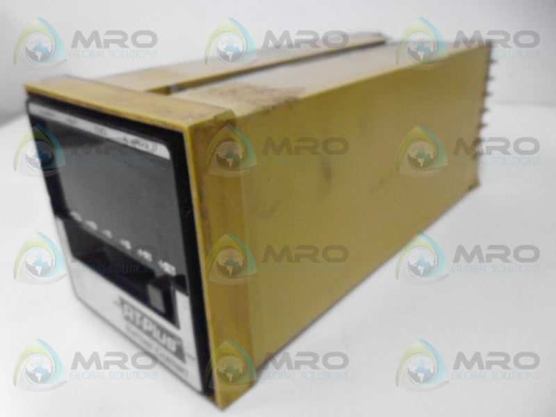 BARBER-COLMAN 585B-20015-000-1-00 TEMPERATURE CONTROLLER UNMP