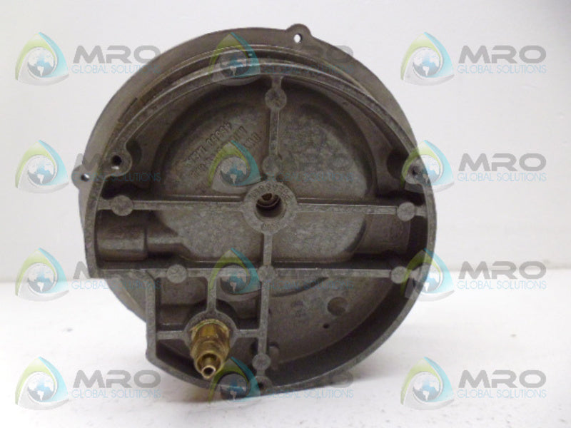 DWYER 2020C PRESSURE GAUGE NSNP