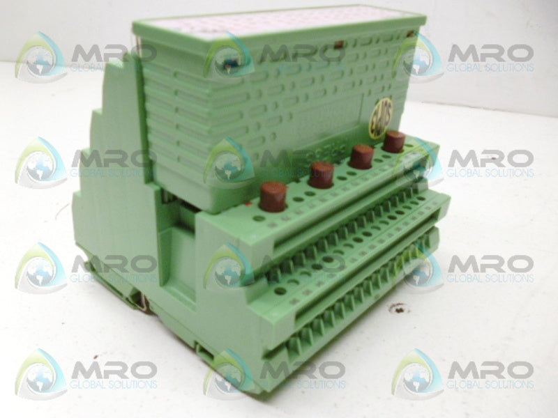 PHOENIX CONTACT IBST24DO32/2 INTERBUS OUTPUT MODULE NSMP