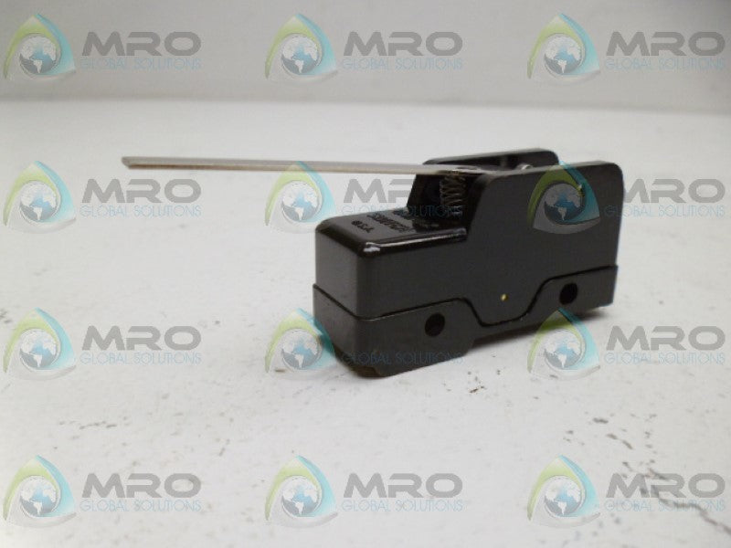 UNIMAX 2HBT-1 LEVER ACTION SWITCH UNMP