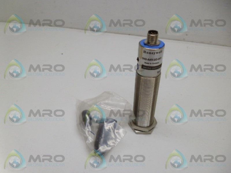 MICRO SWITCH 940-A4V-2D-001 LEVEL SENSOR NSMP