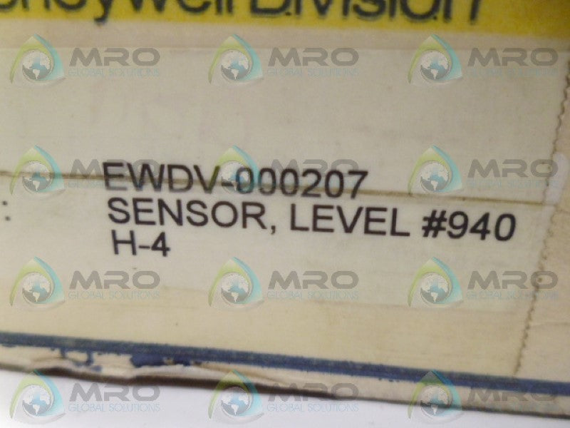 MICRO SWITCH 940-A4V-2D-001 LEVEL SENSOR NSMP