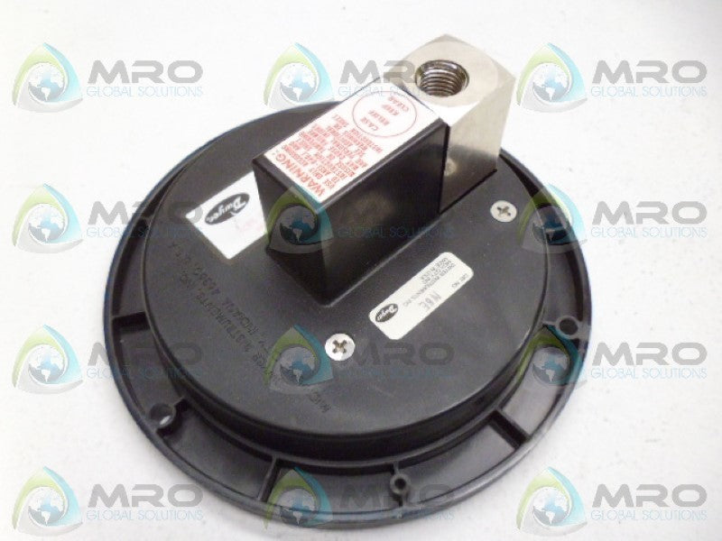 DWYER 7100-G060 PRESSURE GAUGE 60PSI NSMP
