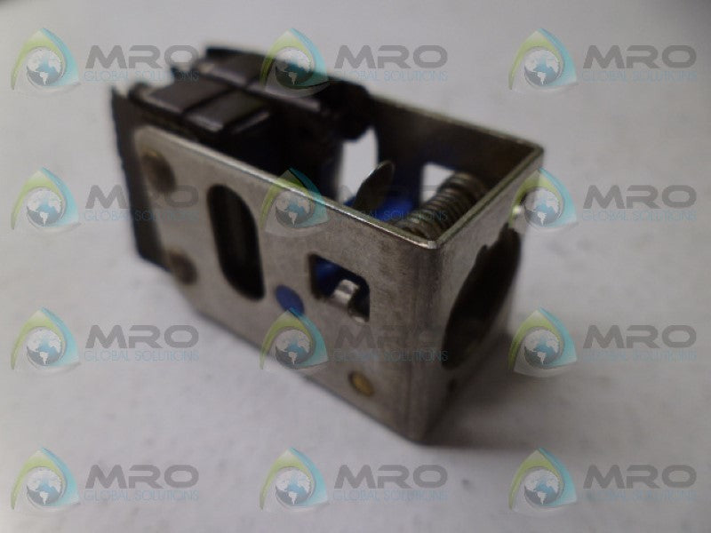 MICRO SWITCH 2D161 PUSHBUTTON SWITCH NSNP