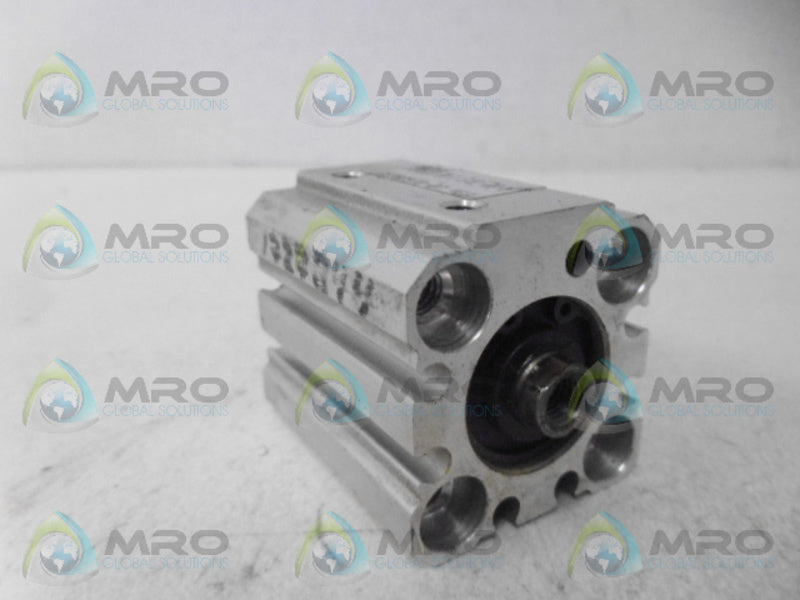 PHD CRS3U20X5/8-BB-M PNEUMATIC CYLINDER NSNP