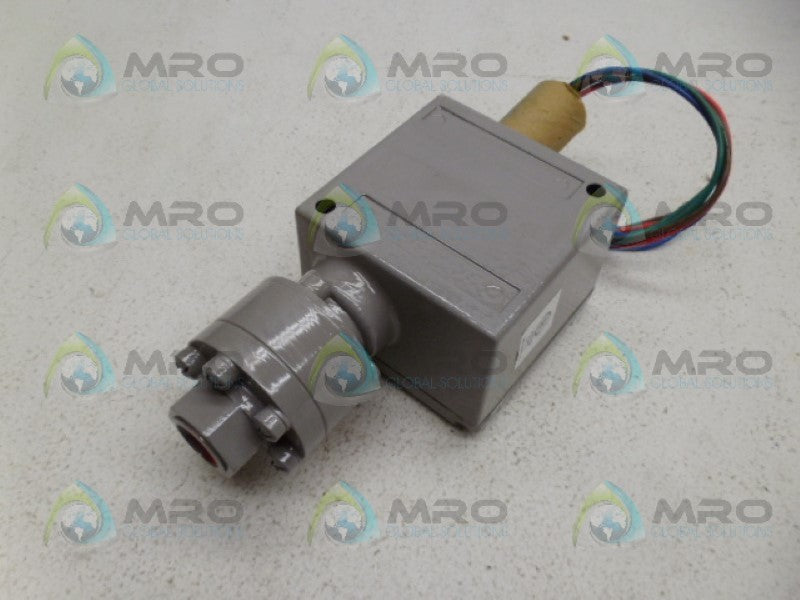 ITT 100P58C6AM PRESSURE SWITCH NSMP