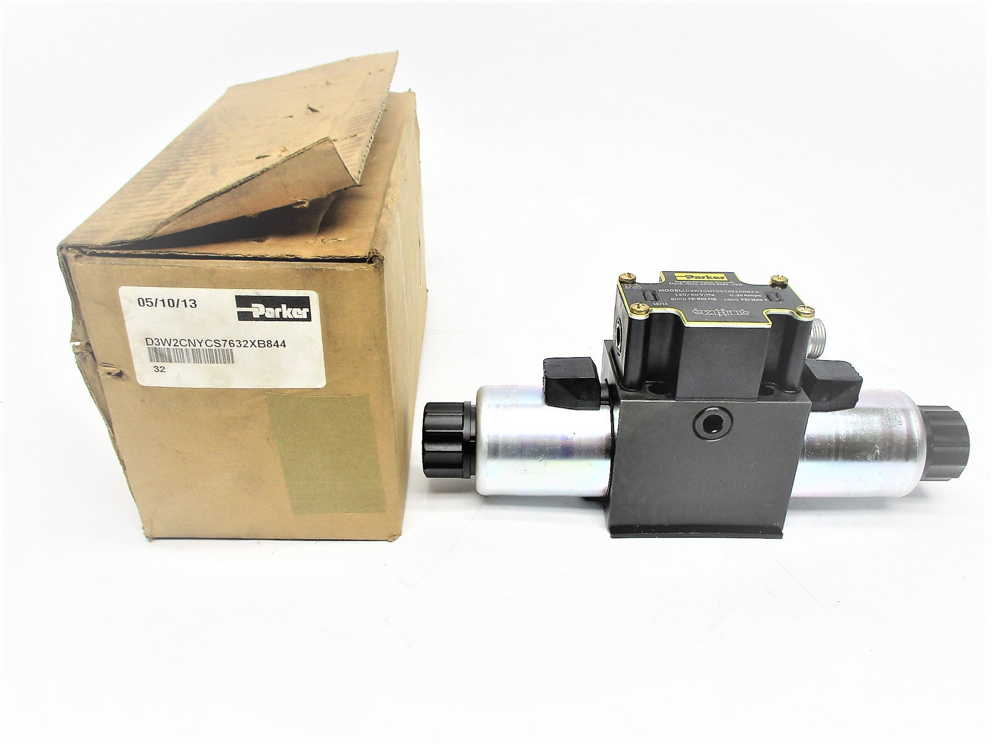 PARKER D3W2CNYCS7632XB844 120V 3000PSI NSMP
