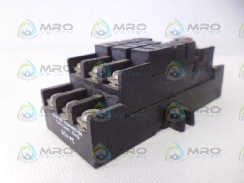 CUSTOM CONNECTOR QCII-PC SOCKET FOR SQUARE BASE UNMP