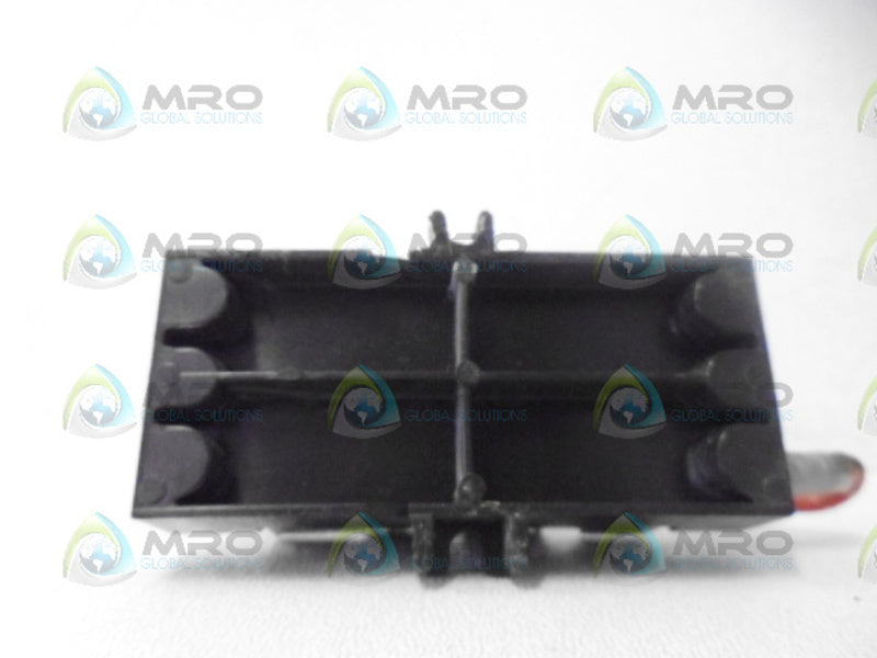 CUSTOM CONNECTOR QCII-PC SOCKET FOR SQUARE BASE UNMP