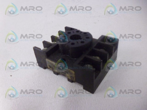 SELECTA SR67083A RELAY SOCKET NSNP