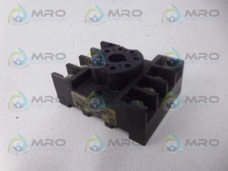 SELECTA SR67083A RELAY SOCKET NSNP