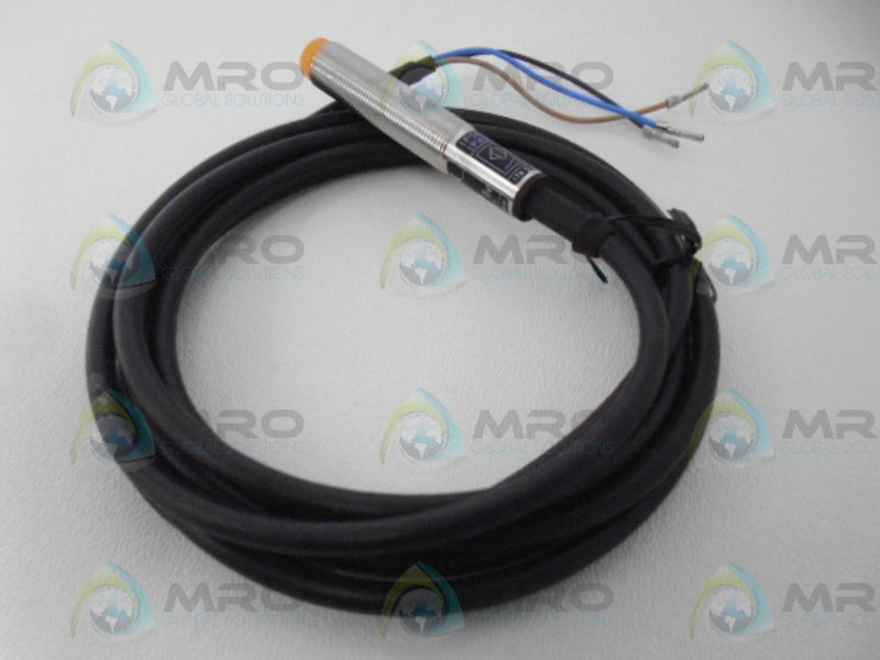 IFM EFECTOR IF5864 INDUCTIVE PROXIMITY SENSOR  NSMP