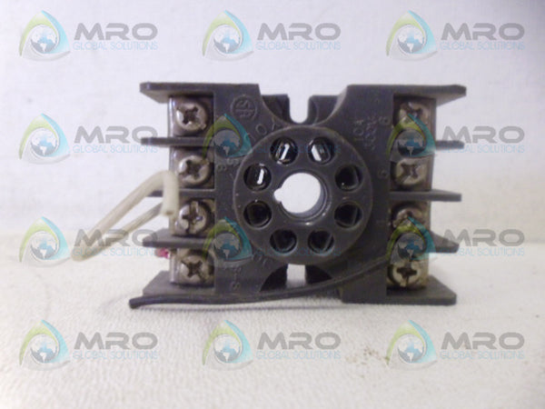YOUNG S-8 RELAY SOCKET 10A UNMP