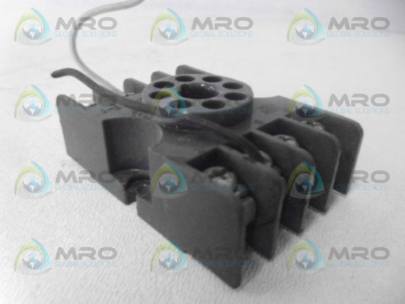 YOUNG S-8 RELAY SOCKET 10A UNMP