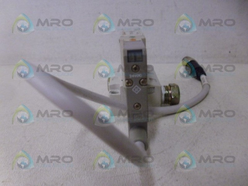SMC SV2200R-5W1U-02N EXTERNAL PILOT VALVE NSNP