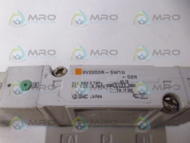 SMC SV2200R-5W1U-02N EXTERNAL PILOT VALVE NSNP