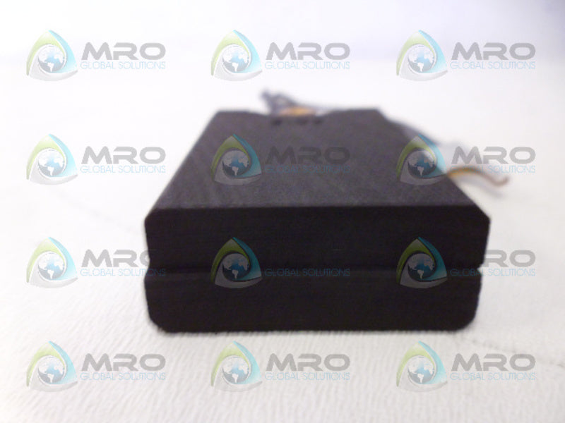 CARBON PRODUCTS 3-92 337B696-8 581 CARBON BRUSH NSNP
