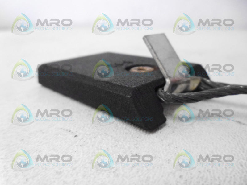 CARBON PRODUCTS 9-90 8790303P24 T563 CARBON BRUSH NSNP