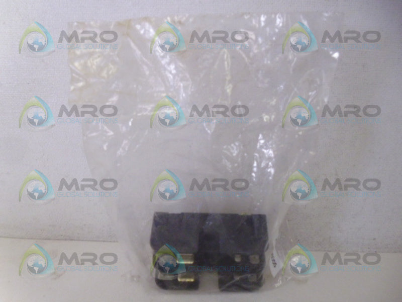 GOULD SHAWMUT 30322RAB FUSE BLOCK NSNP