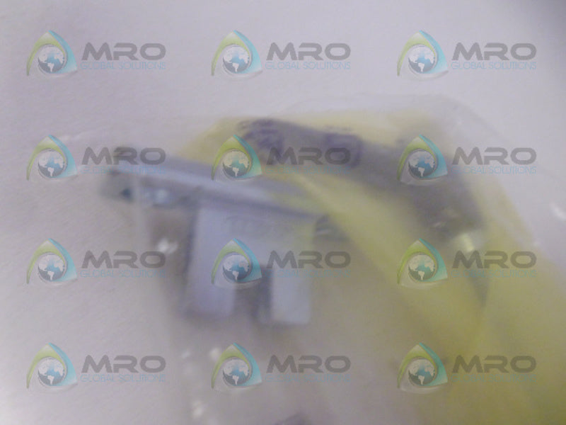 ITEM 0.0.294.48 SLIDE CLAMP NSMP