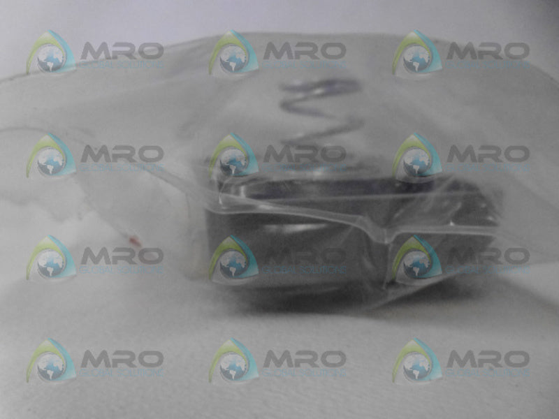 BRITON 533/813/SE DOOR PLATE ASSEMBLY PACK NSMP