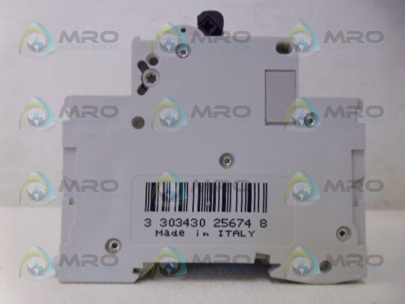 SCHNEIDER 25674 CIRCUIT BREAKER 20A NSMP