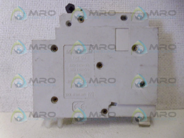 SQUARE D D32 10000 CIRCUIT BREAKER 1P 32A NSNP