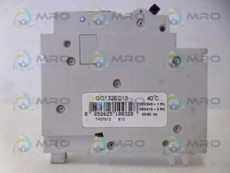 SQUARE D QO132EC10 CIRCUIT RBEAKER 32A NSNP