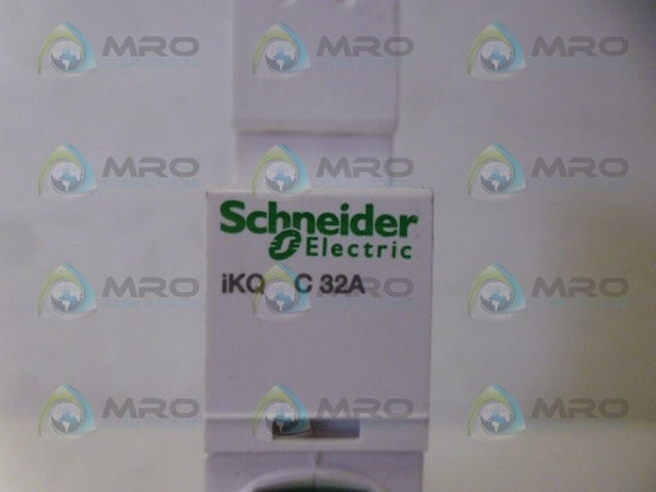 SCHNEIDER IKQC32A CIRCUIT BREAKER 1P 32A NSNP