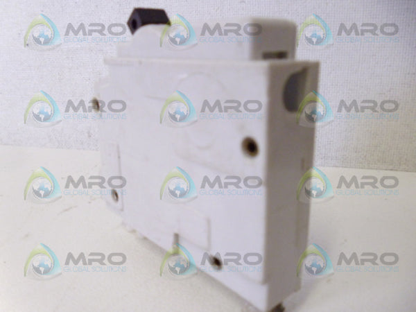 SQUARE D TYPE 3 CIRCUIT BREAKER 1 P 32A NSNP