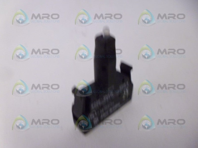 INDUSTRIAL SPARE PART 800E-3N5W SER. A CONTACT BLOCK UNMP