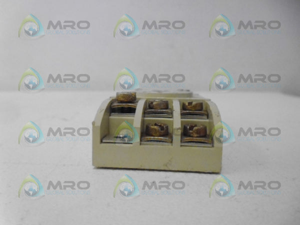 BAUMER ZB-66 RELAY 10A 220V  UNMP