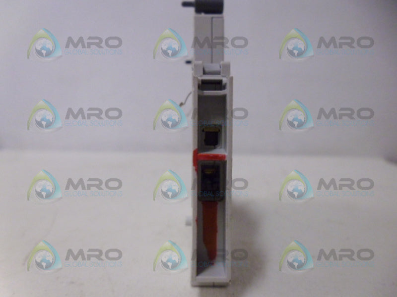 SIEMENS 5ST3011-0HG AUXILARY CIRCUIT SWITCH NSNP