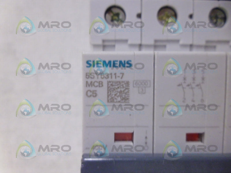 SIEMENS 5SY6311-7 CIRCUIT BREAKER 3P 5A *NEW NO BOX*