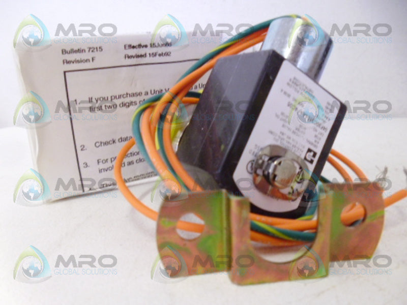 PARKER 04F30C3104AAF4C05 VALVE *NEW IN BOX*