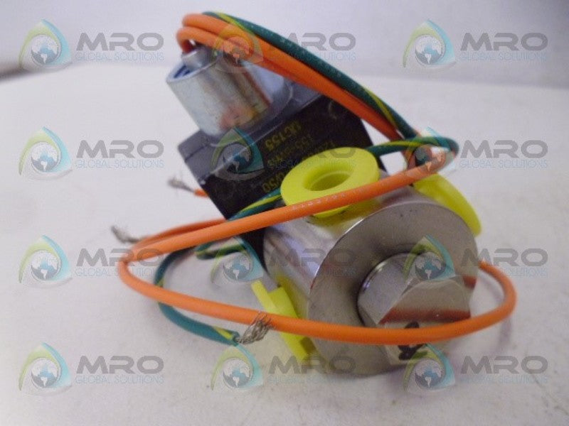 PARKER 04F30C3104AAF4C05 VALVE *NEW IN BOX*