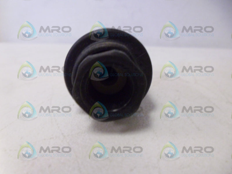 IFM EFECTOR IB0072 INDUCTIVE PROXIMITY SENSOR  NSNP