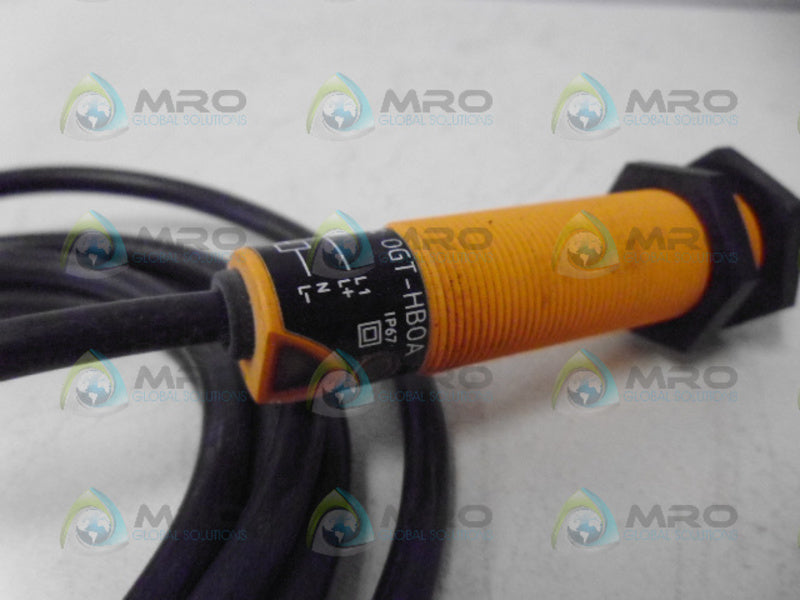 IFM EFECTOR 0G0034 DIFFUSE REFLECTION SENSOR  NSNP