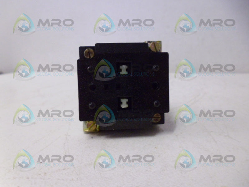 SYLVANIA 100TPPLF1G PUSHBUTTON NSMP