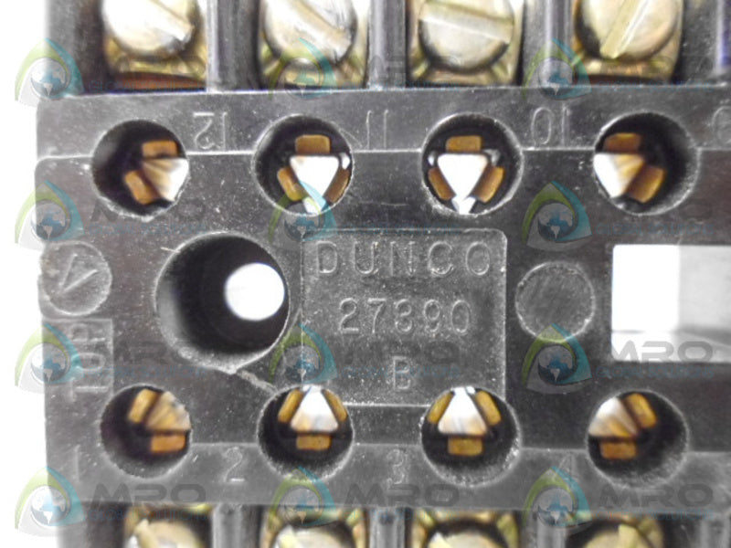 DUNCO 27390B PIN RELAY BASE (AS PICTURED) NSNP