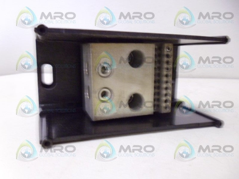 FERRAZ SHAWMUT 69601 FUSE BLOCK NSMP